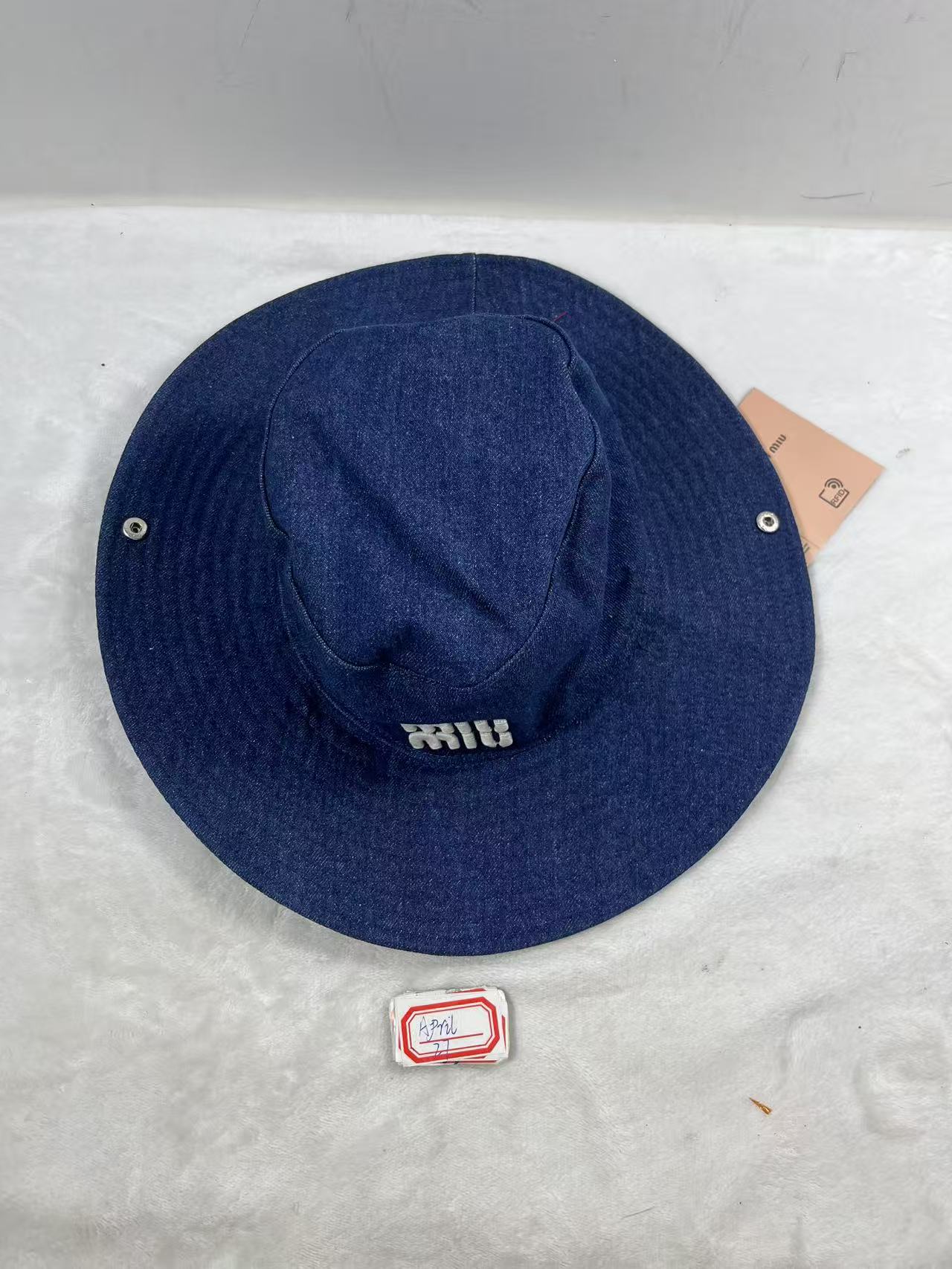 product-thumbnail
