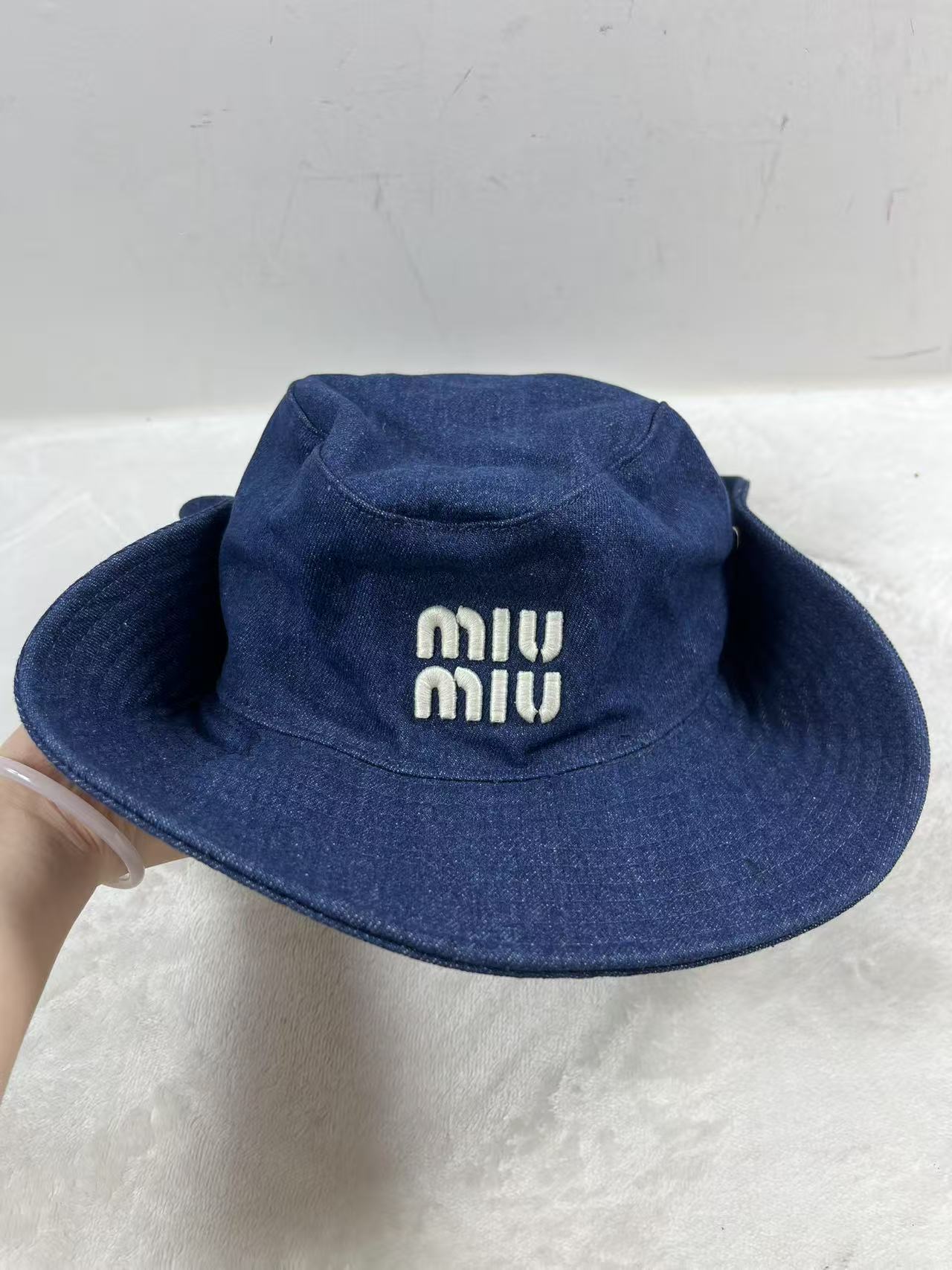 product-thumbnail