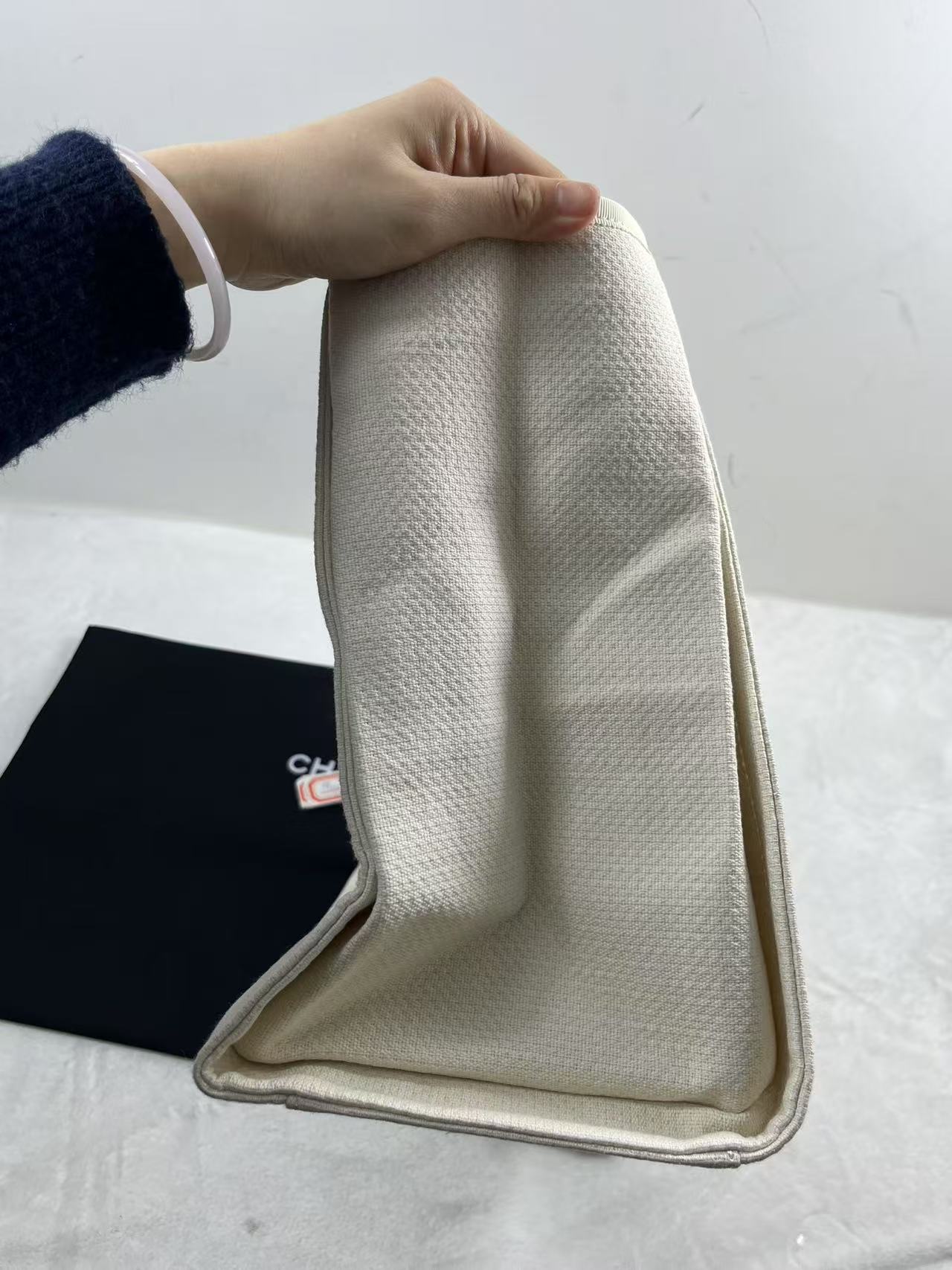 product-thumbnail