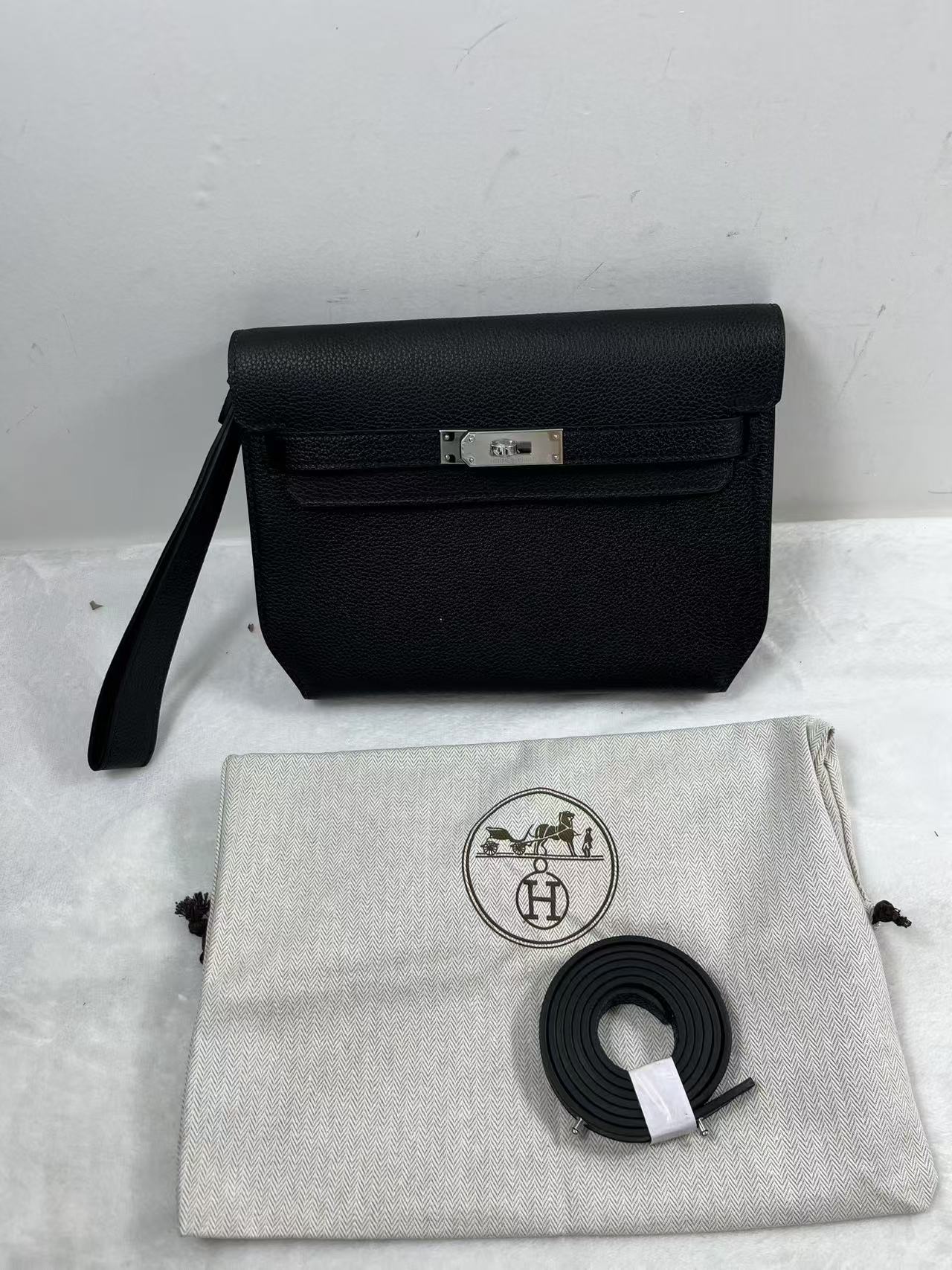 ABQ Hermes Kelly Depeches 25 Pouch Bag Black