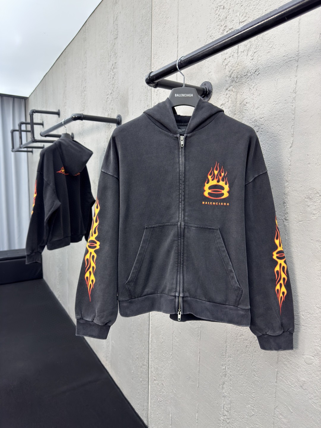 product-thumbnail