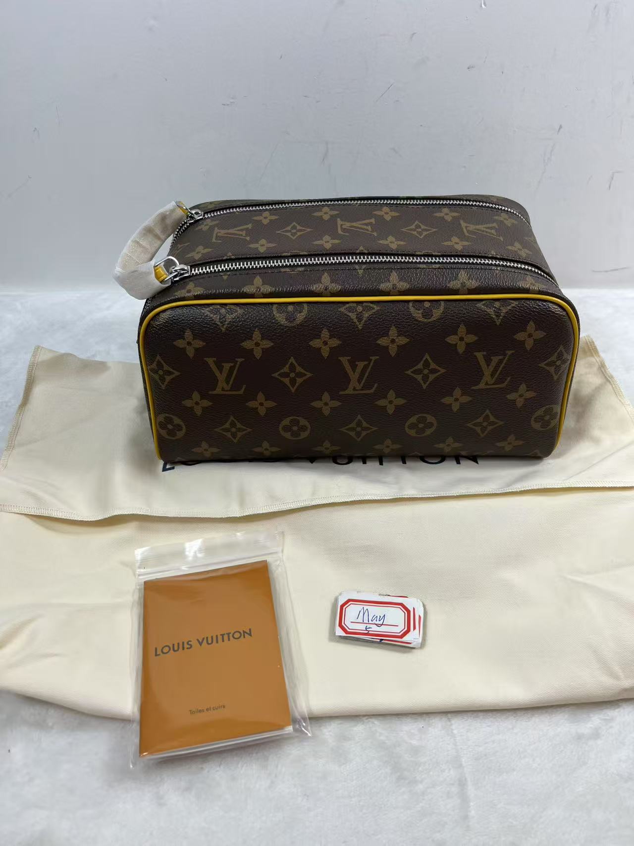 5 May ABQ  LV Dopp Kit leather small bag