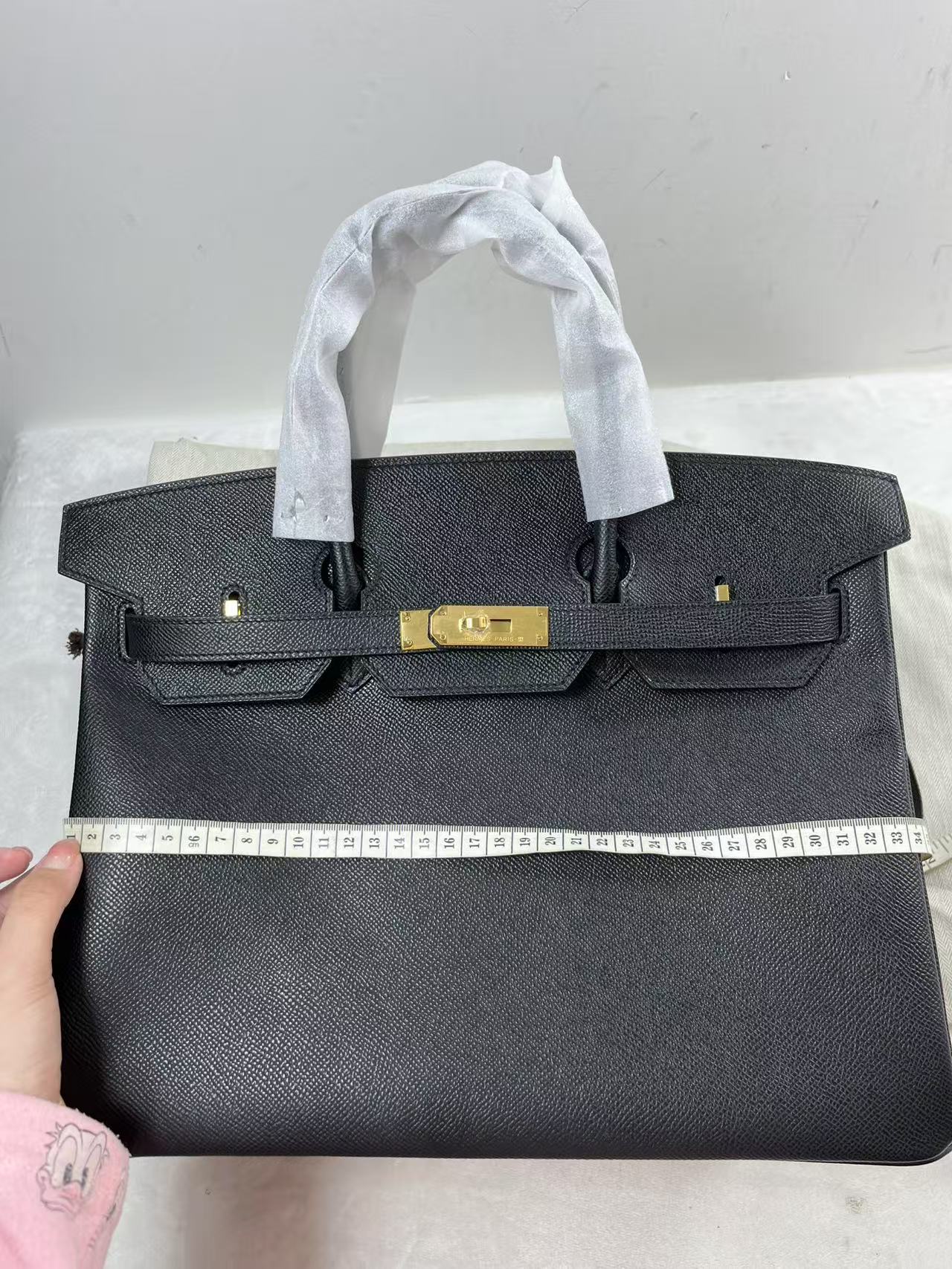 5 May ABQ  HERMÈS BIRKIN 25CM BLACK EPSOM LEATHER WITH GOLD HARDWARE