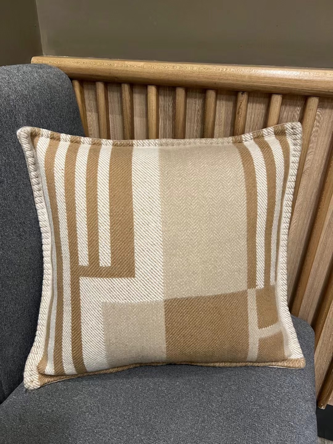 5 May ABF Hermes Ithaque Wool Cashmere Pillow Model w/ Duster