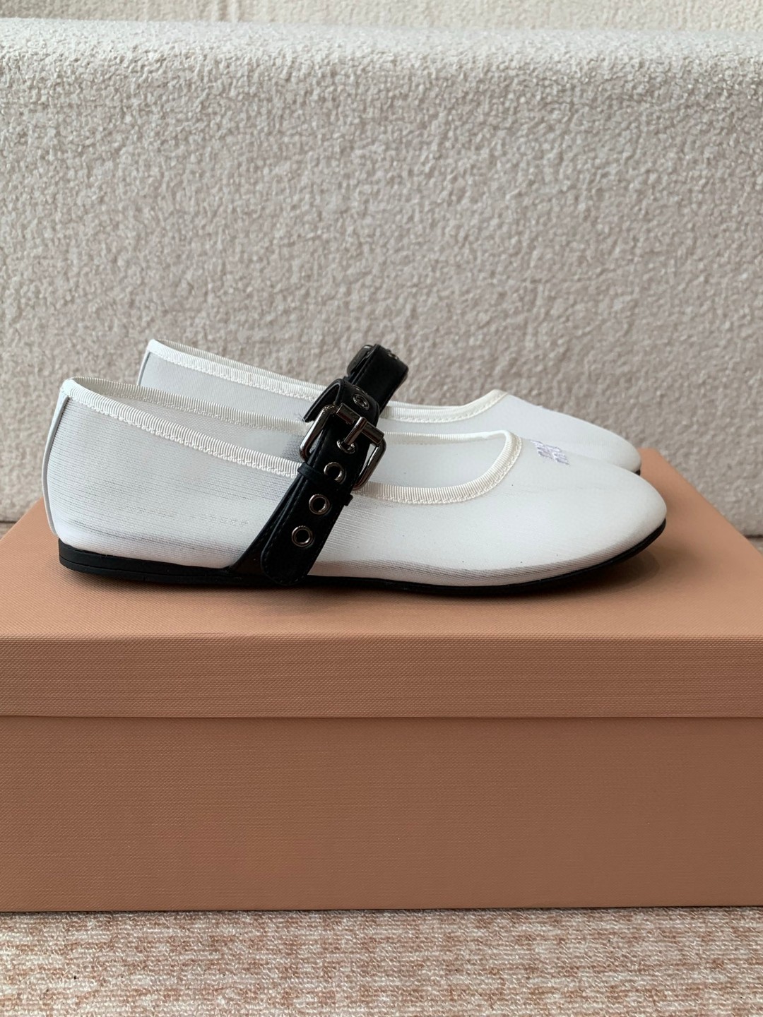 13 May ABF Miu Miu Ballerines Charles IX en maille