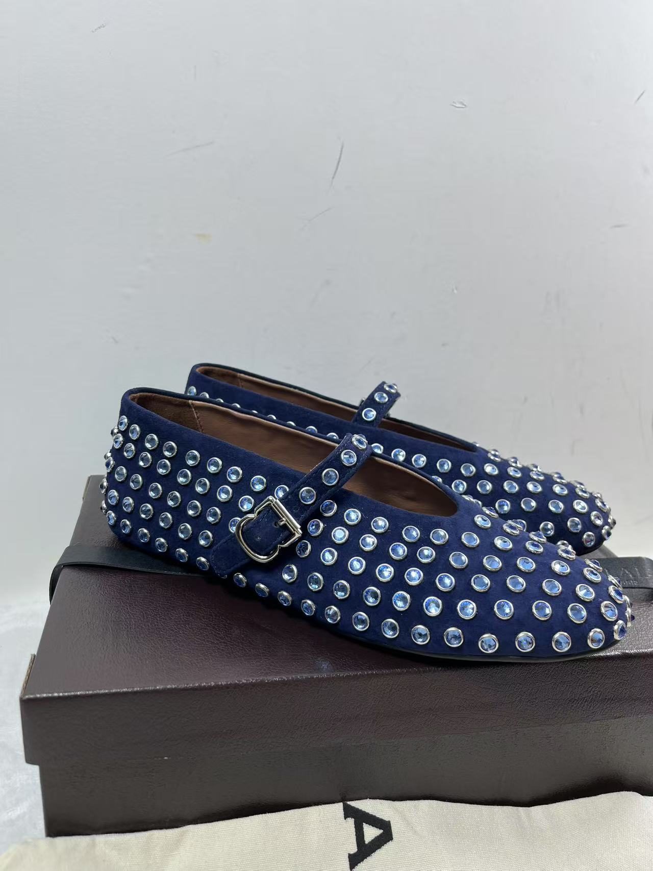 Alaia Women's Crystal-embellished Leather Ballet Flats EU39 womens