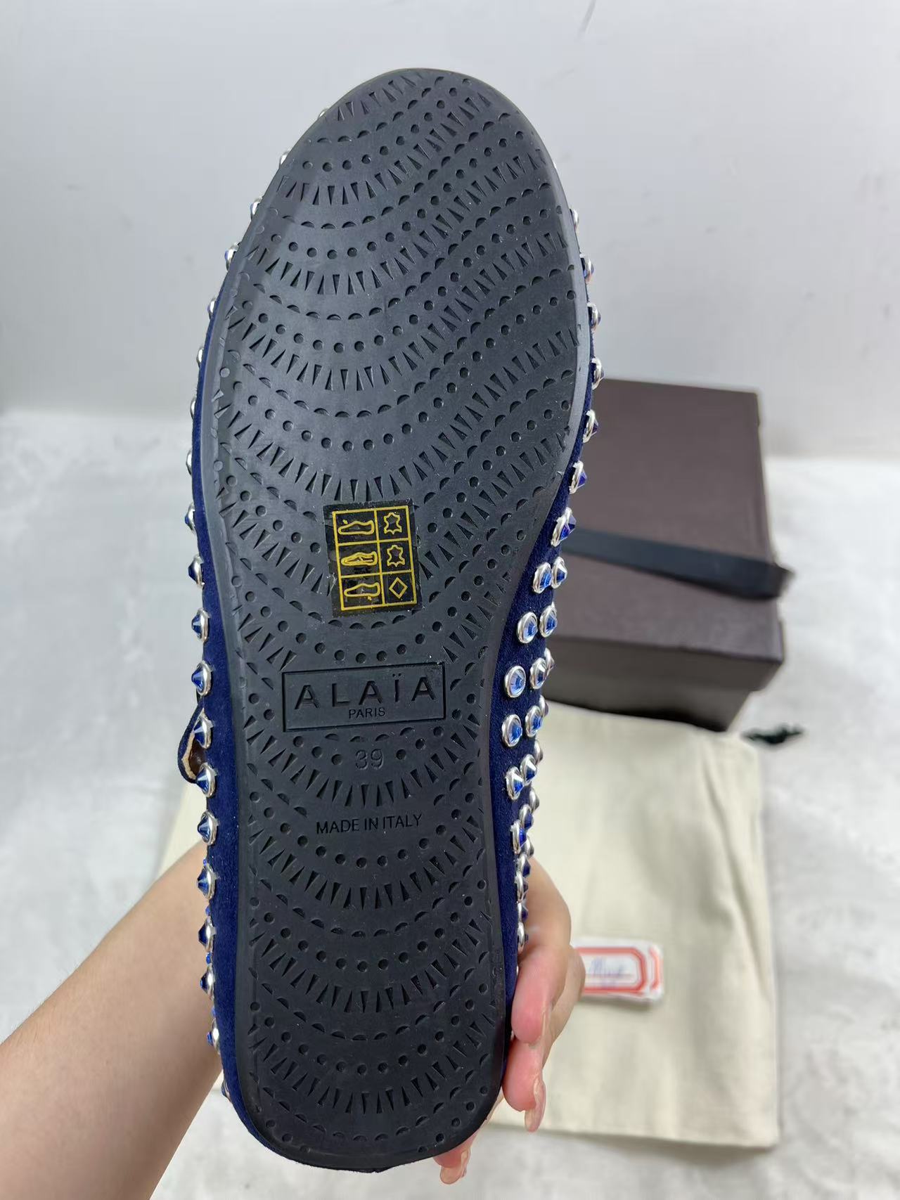 product-thumbnail
