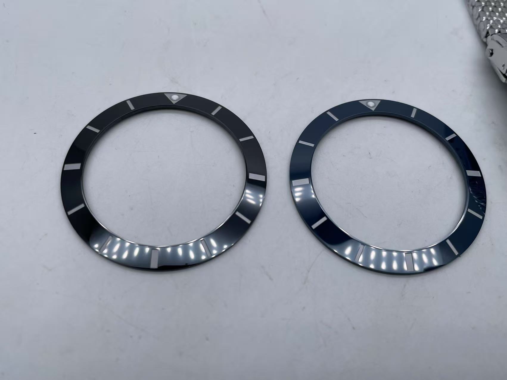 Breitling Superocean Heritage, Bezel Insert
