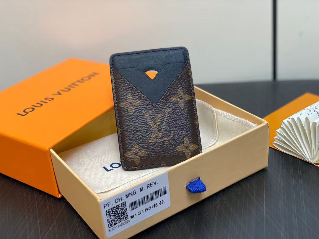LV Black Card Holder