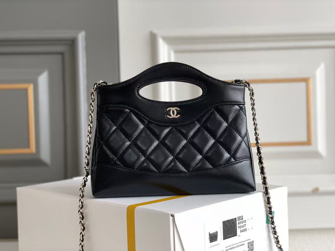3 Jun ABF Chanel Never worn Black Leather
