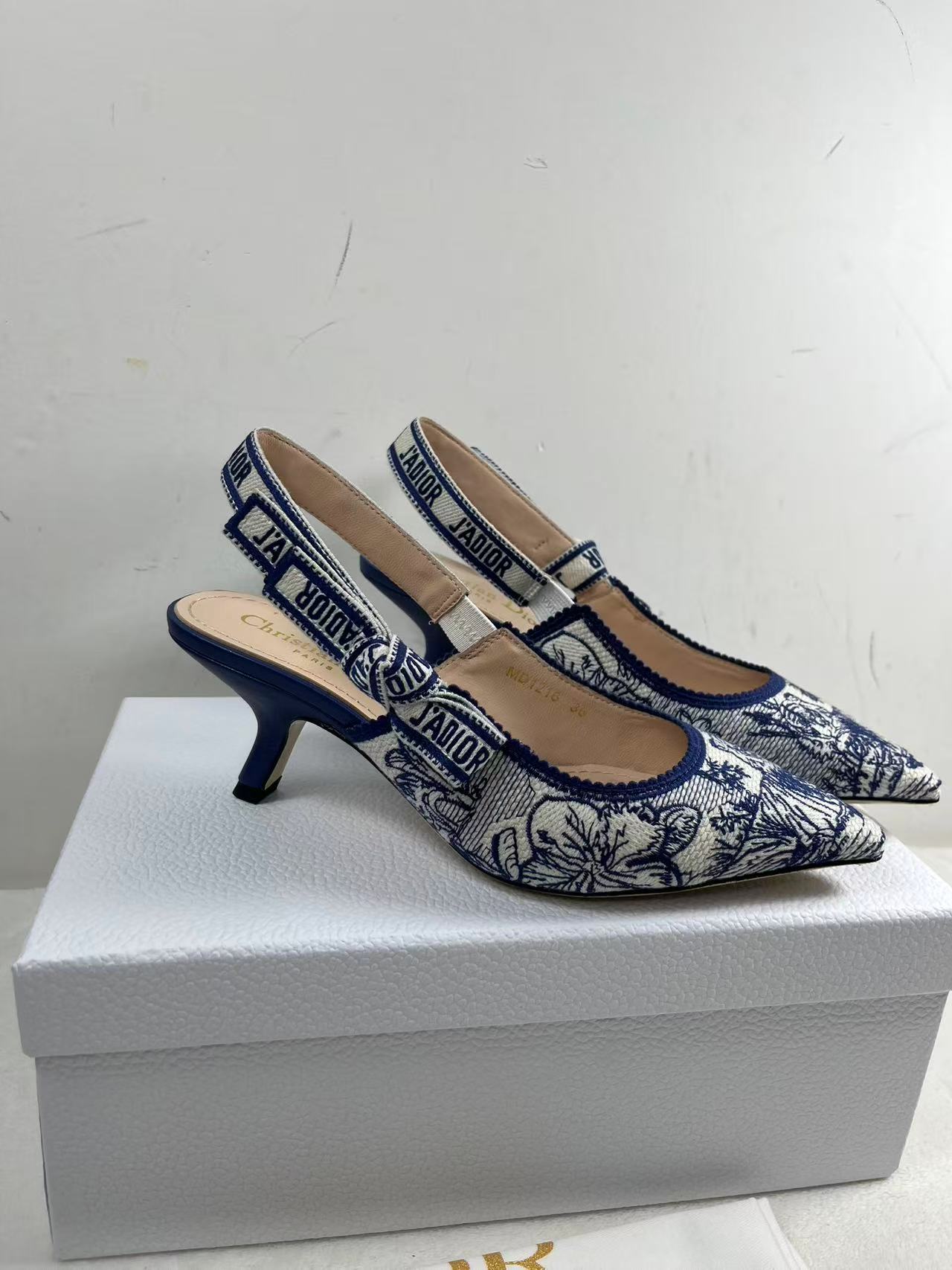 Dior Women's J'Adior Slingback Pump Bright Denim Blue size EU36