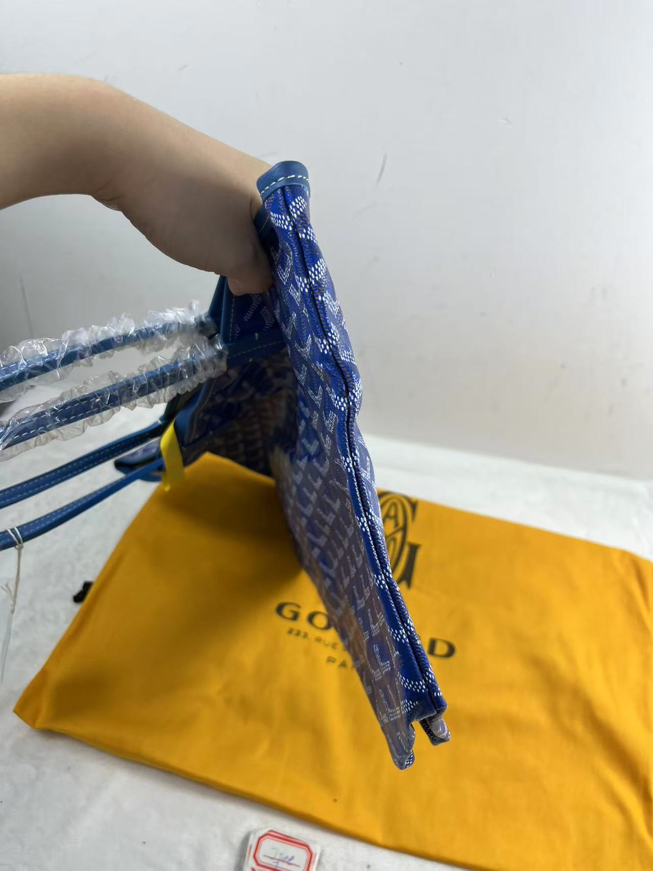 product-thumbnail