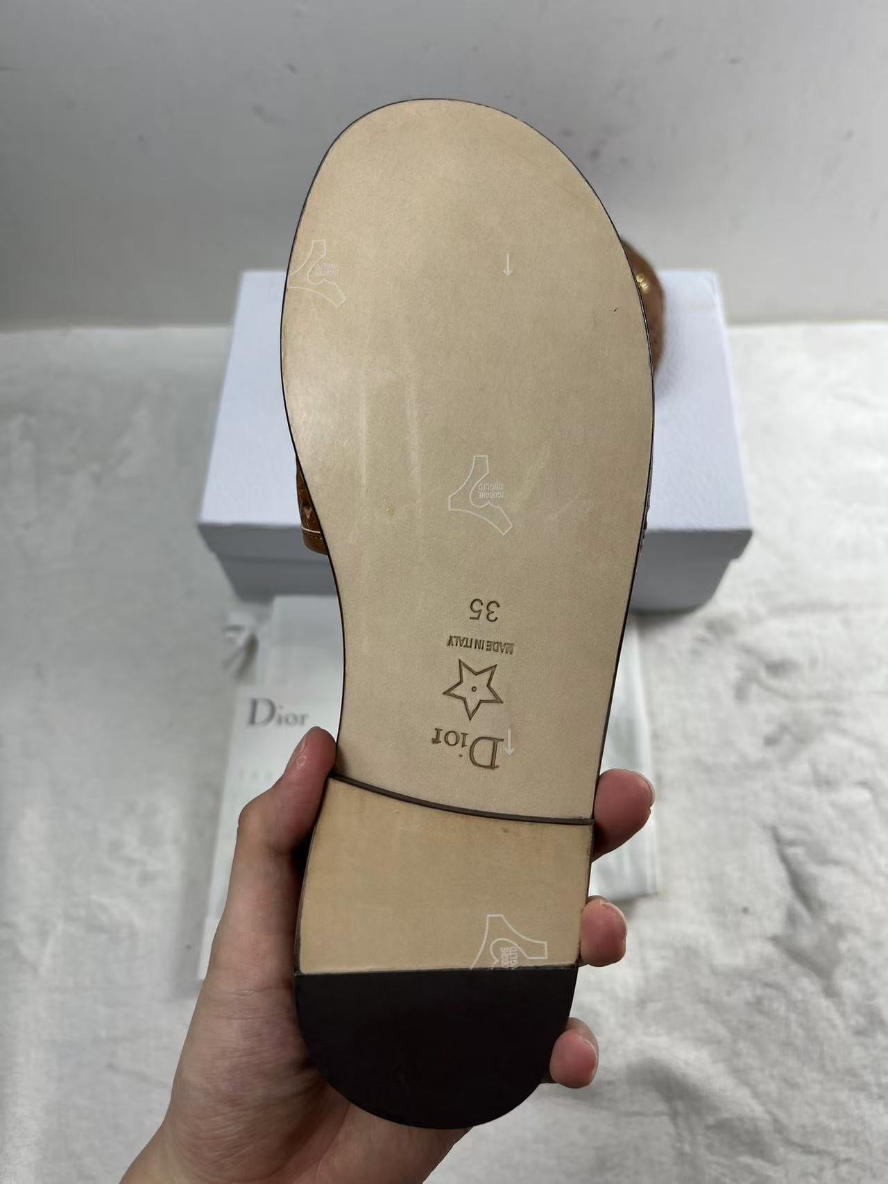 product-thumbnail