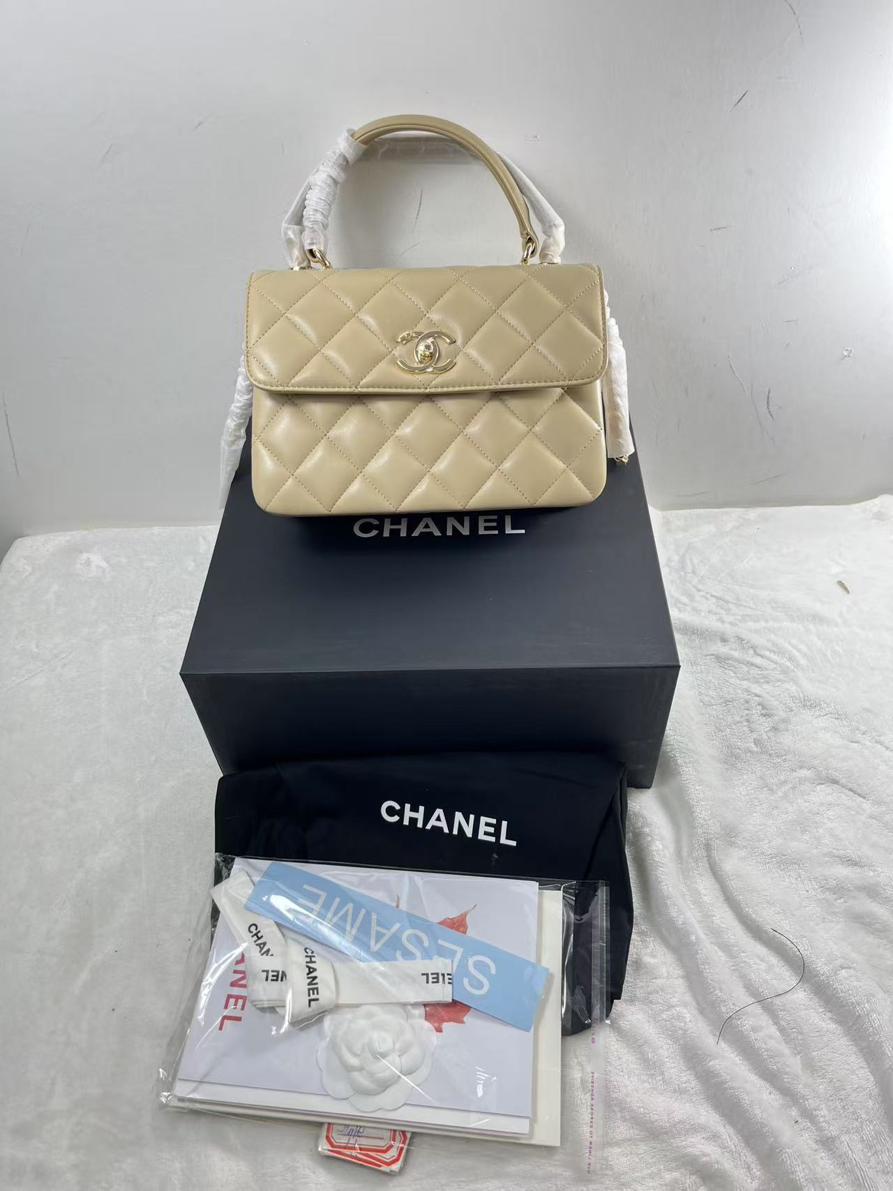 11 Jun ABQ Chanel - Trendy CC Flap Bag Small