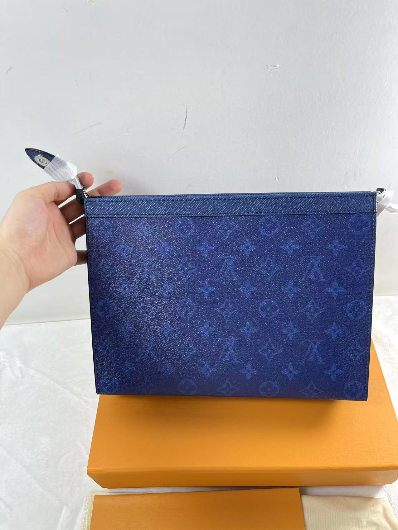 12 June ABQ LV Eclipse Monogram Canvas Pochette Voyage