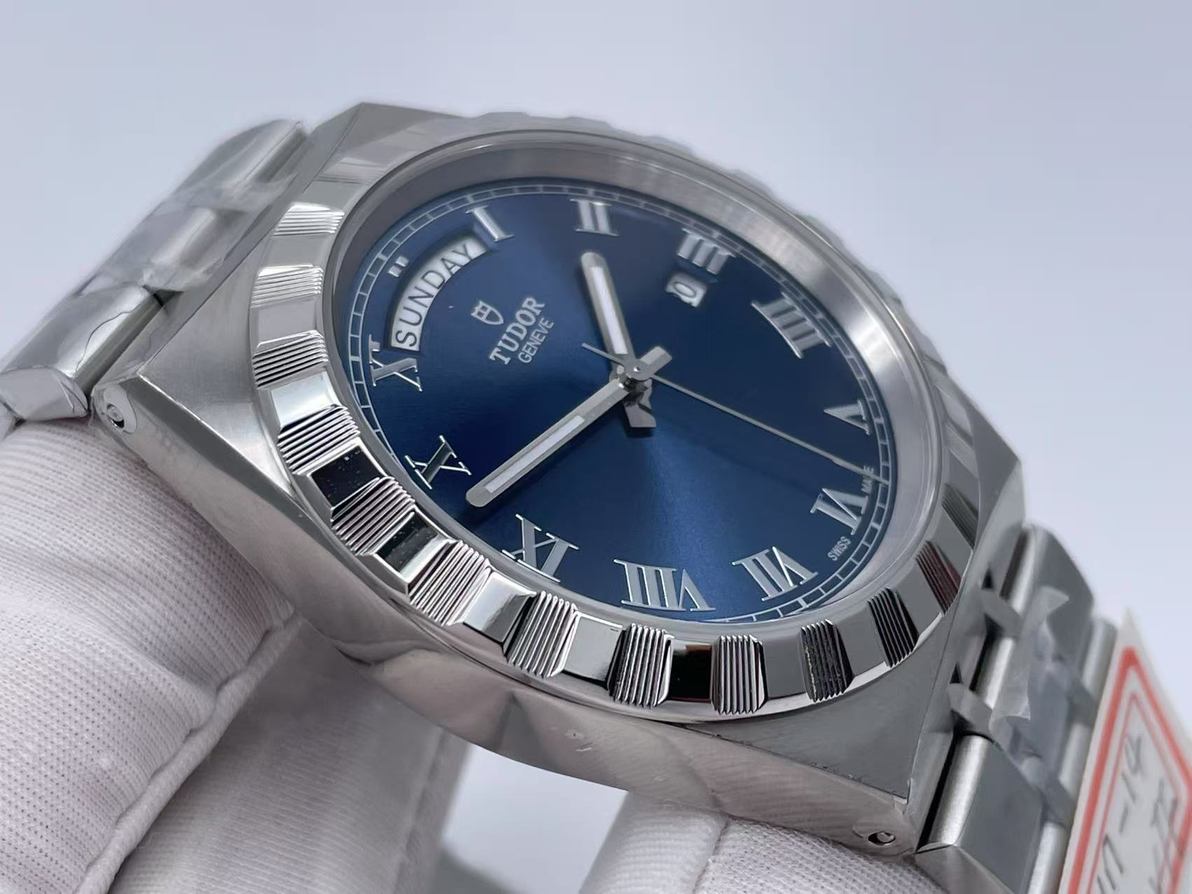 TUD086A - Tudor Royal 28600 41mm SS/SS Blue/Rmn V7F A2836 $378