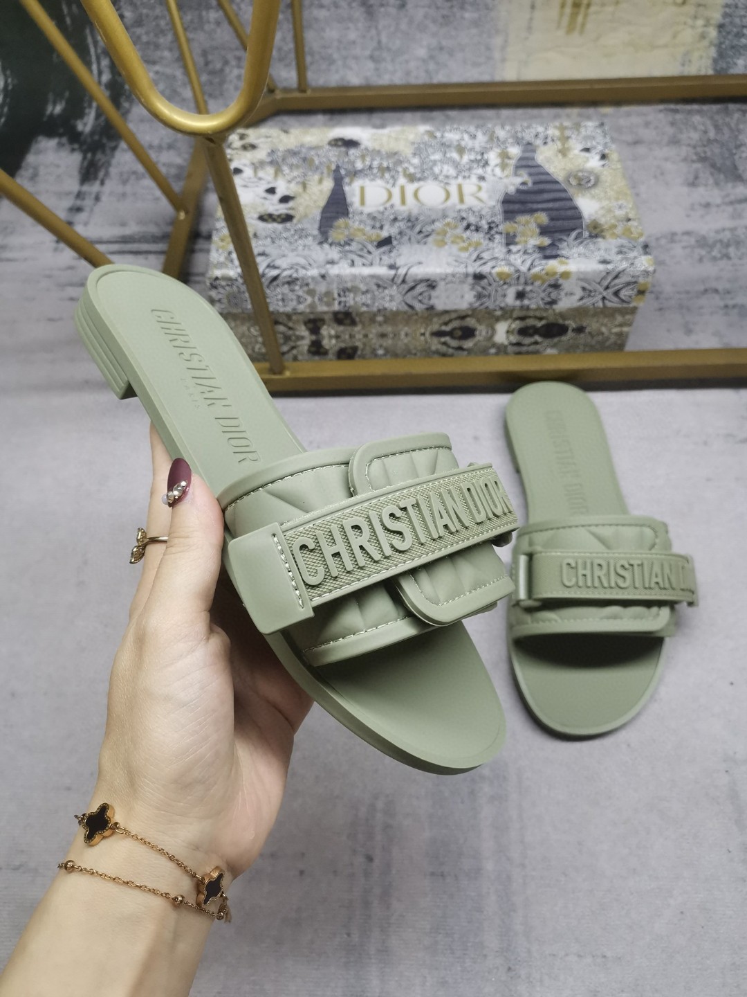 19 Jun ABF CHRISTIAN DIOR DWAY SLIDES
