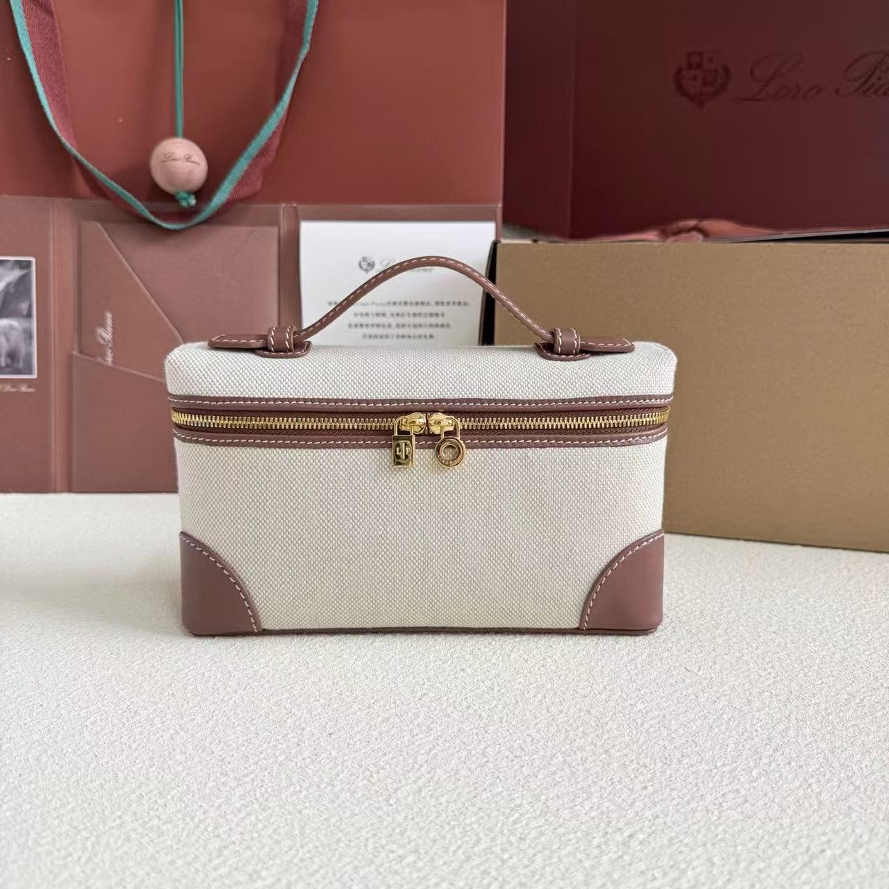 20 Jun ABF Loro Piana Extra Pocket L19 Pouch Natural and Sun Gold Linen Gold Hardware