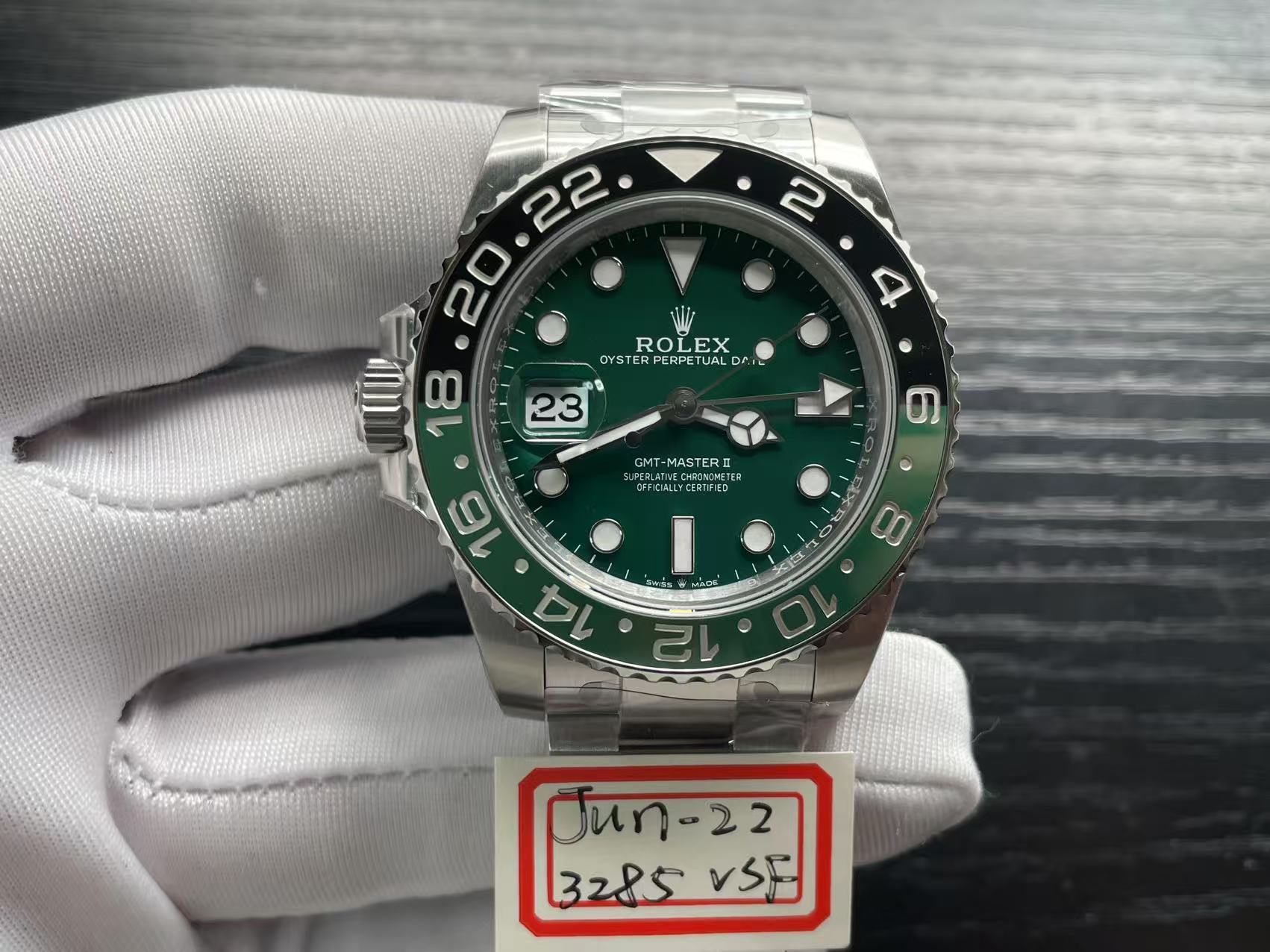 ROLGMT0354 - GMT II 126729VTNR 904L Oys SS/SS Grn VSF DD3285 $608