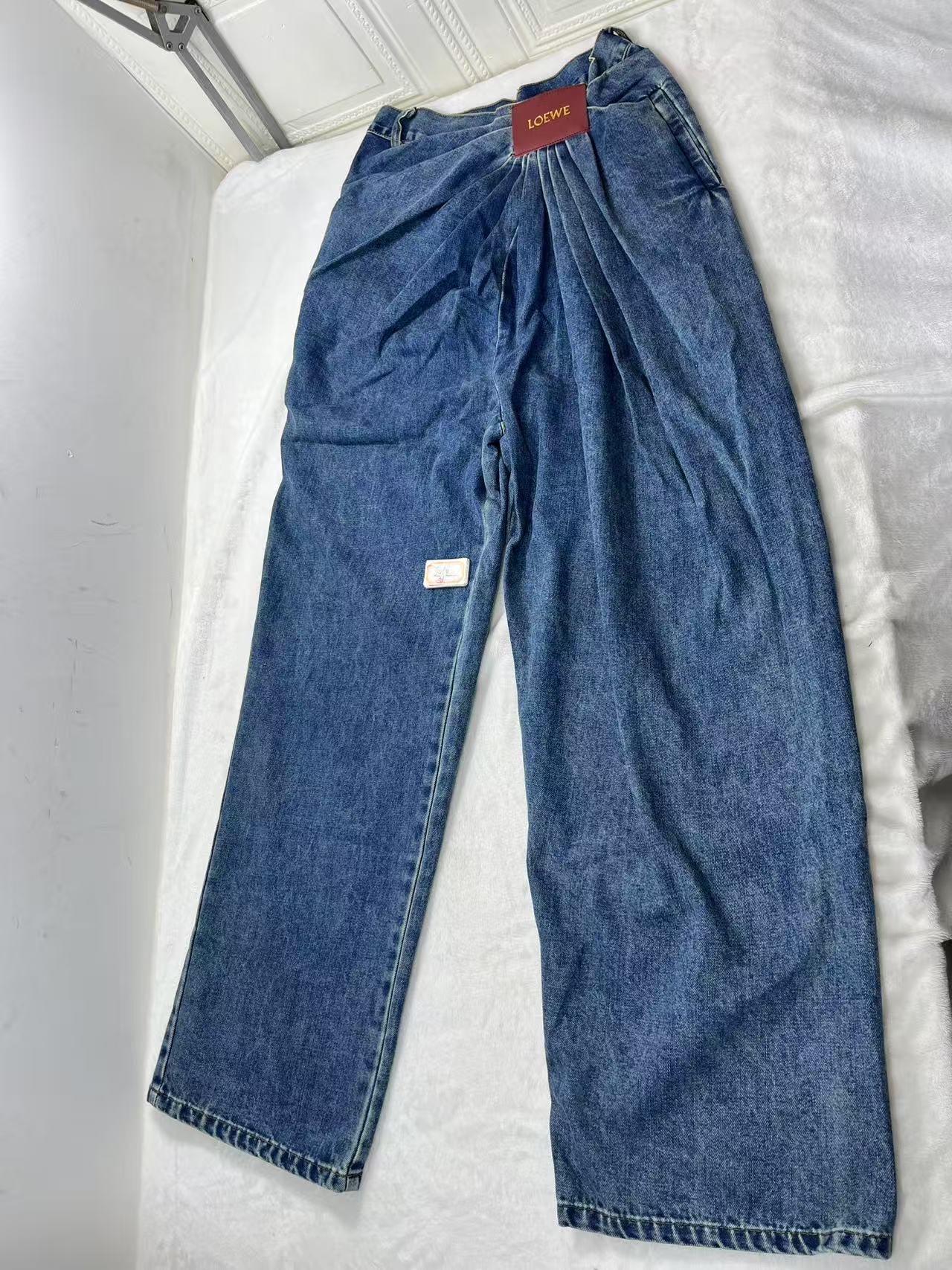 31 July ABQ Gucci Jeans