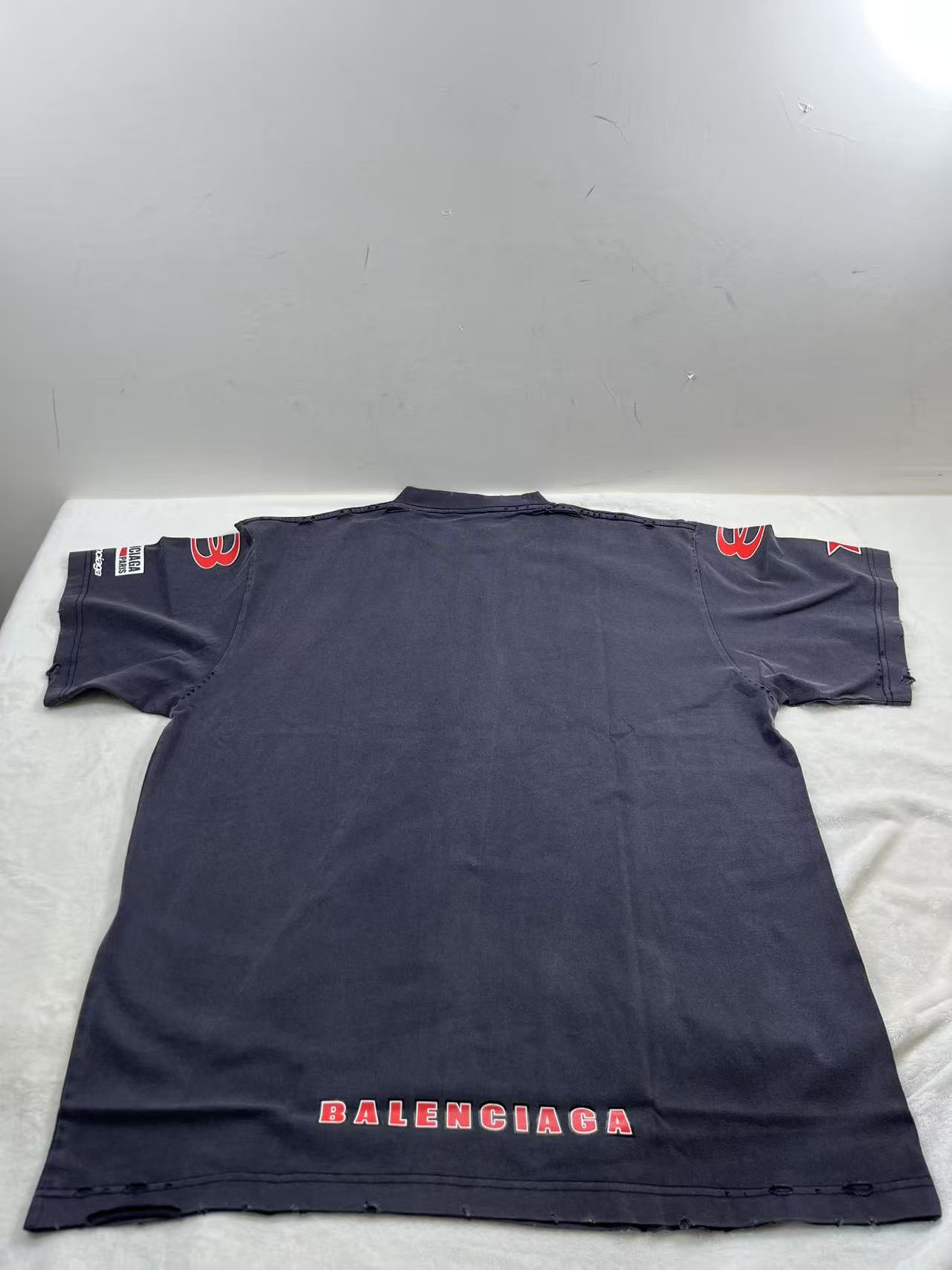 30 Jun ABQ Balenciaga Oversized Distressed Logo T-Shirt