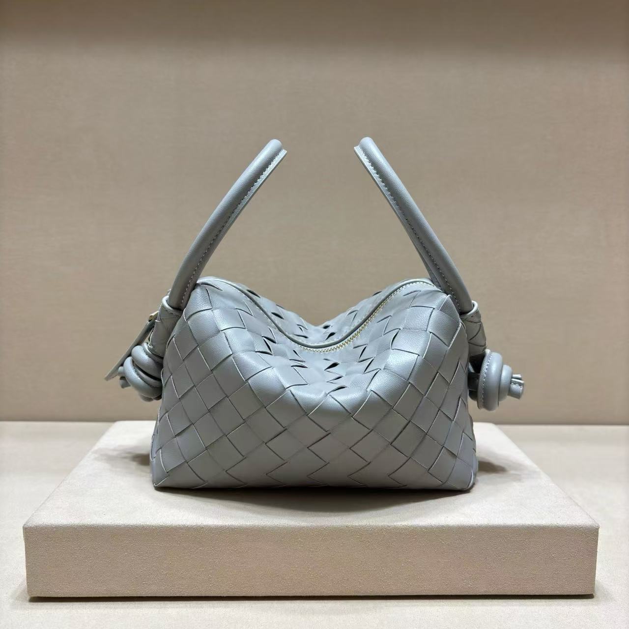 30 Jun ABF Bottega Veneta Grey Handbags for Women