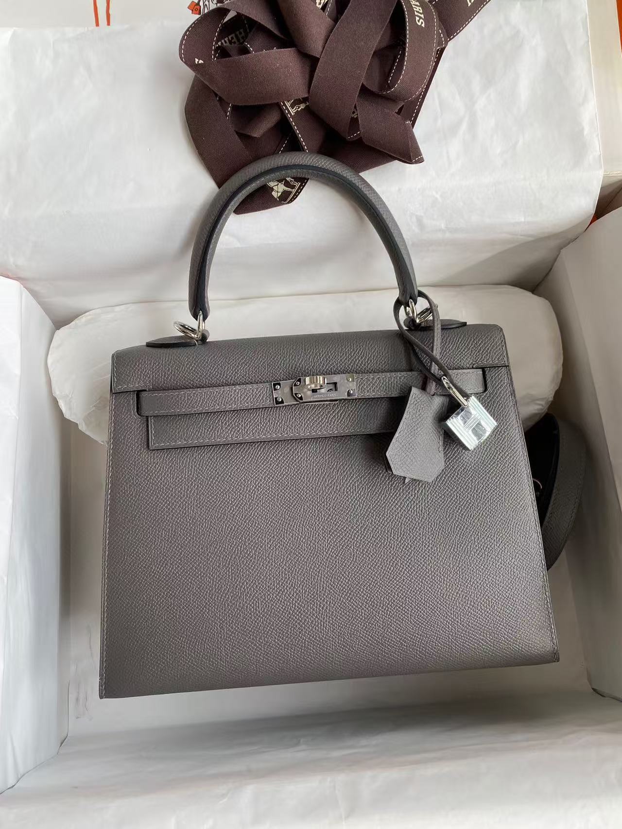 30 Jun ABF Hermes Gris Meyer Epsom Leather Kelly 25 Shoulder Bag