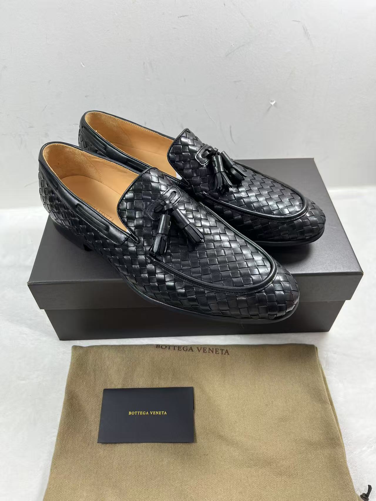 Bottega Veneta Dewe Black Loafers size EU43 mens