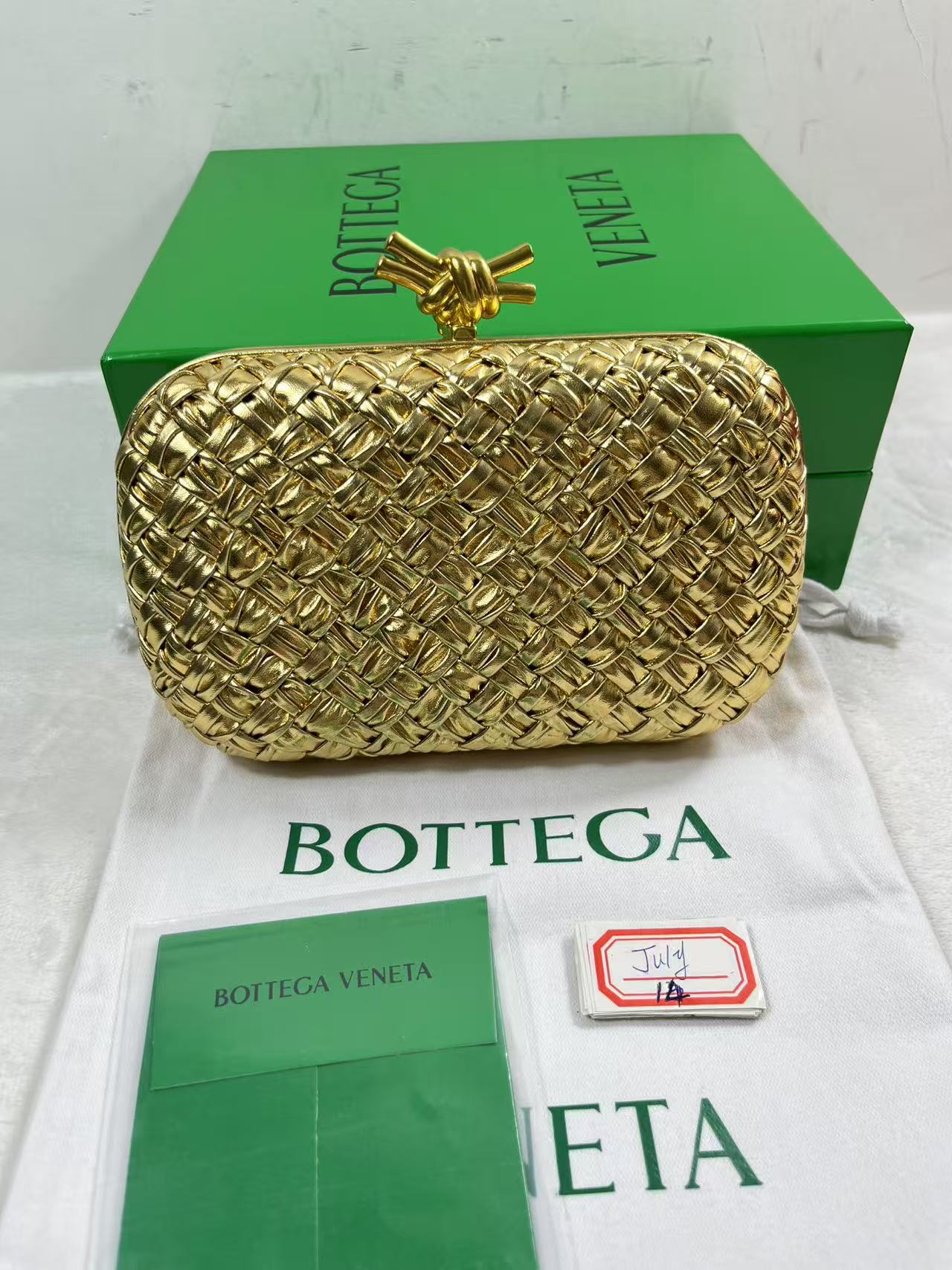 Bottega Veneta Gold Knot Bag 19cm