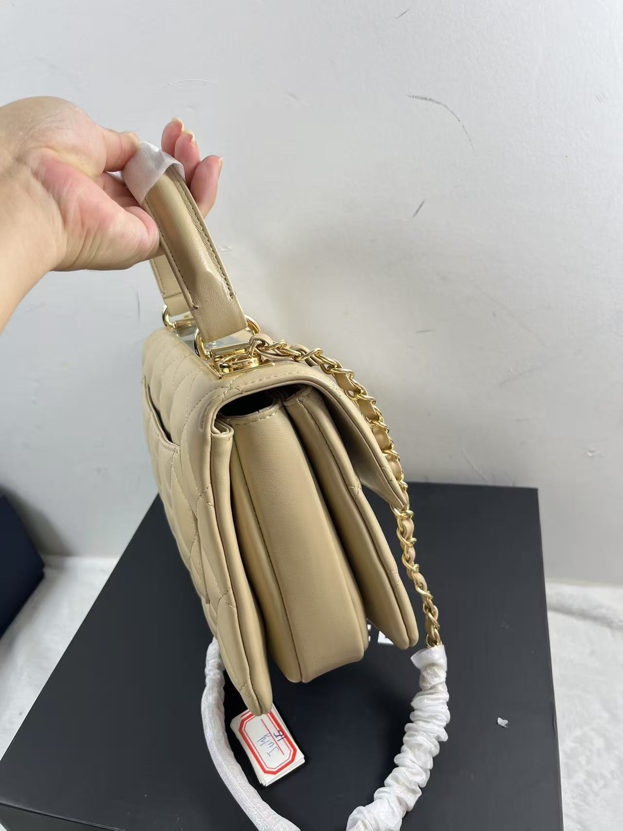 product-thumbnail