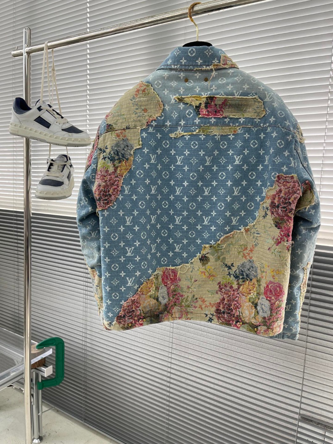 LV 1AAGQF Destroyed Workwear Denim Jacket