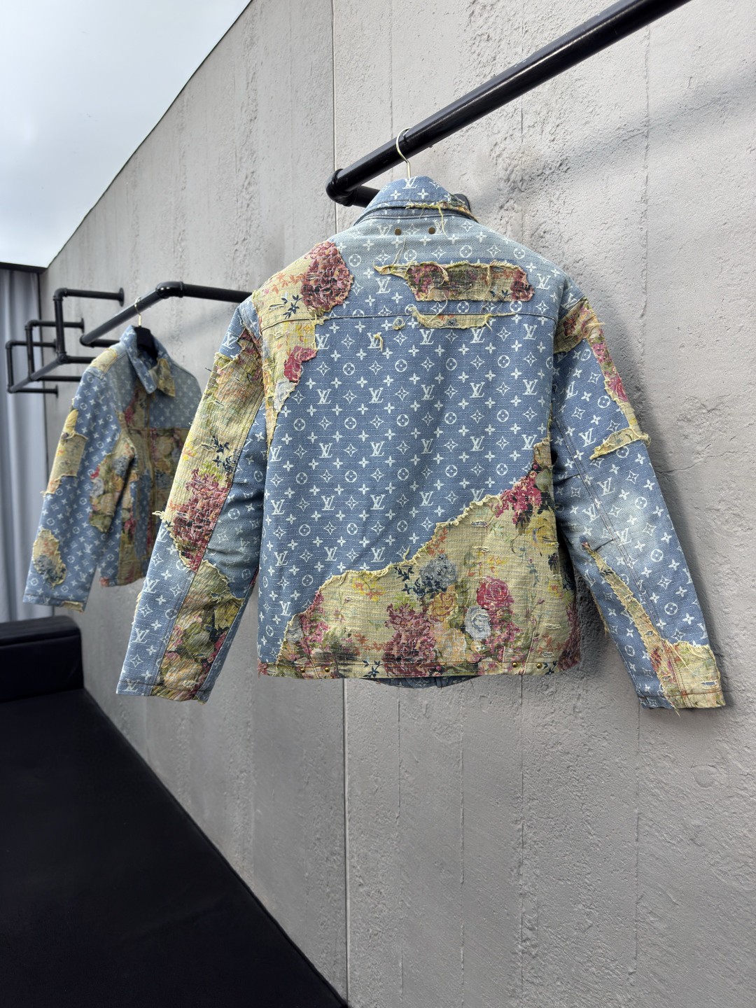 product-thumbnail