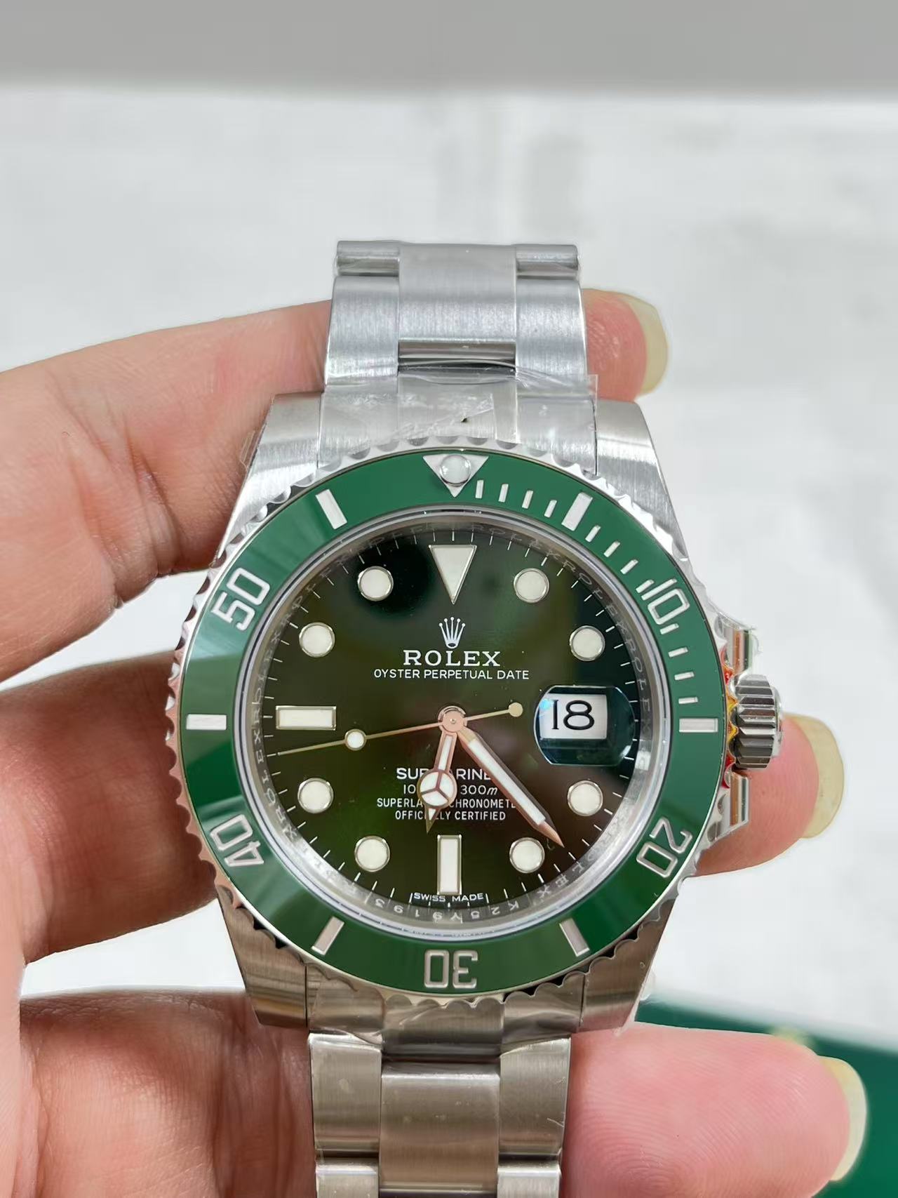 ROLSUB0326 - Submariner 116610LV 904L SS/SS Green VSF VS3135 $498