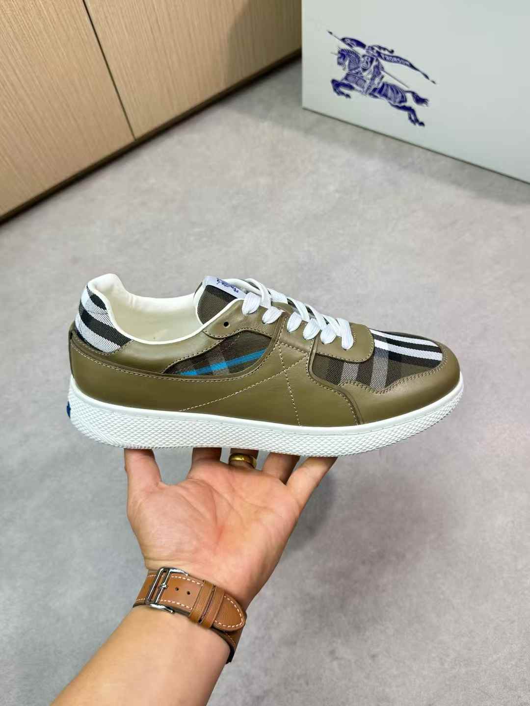 Burrberry Shoes
