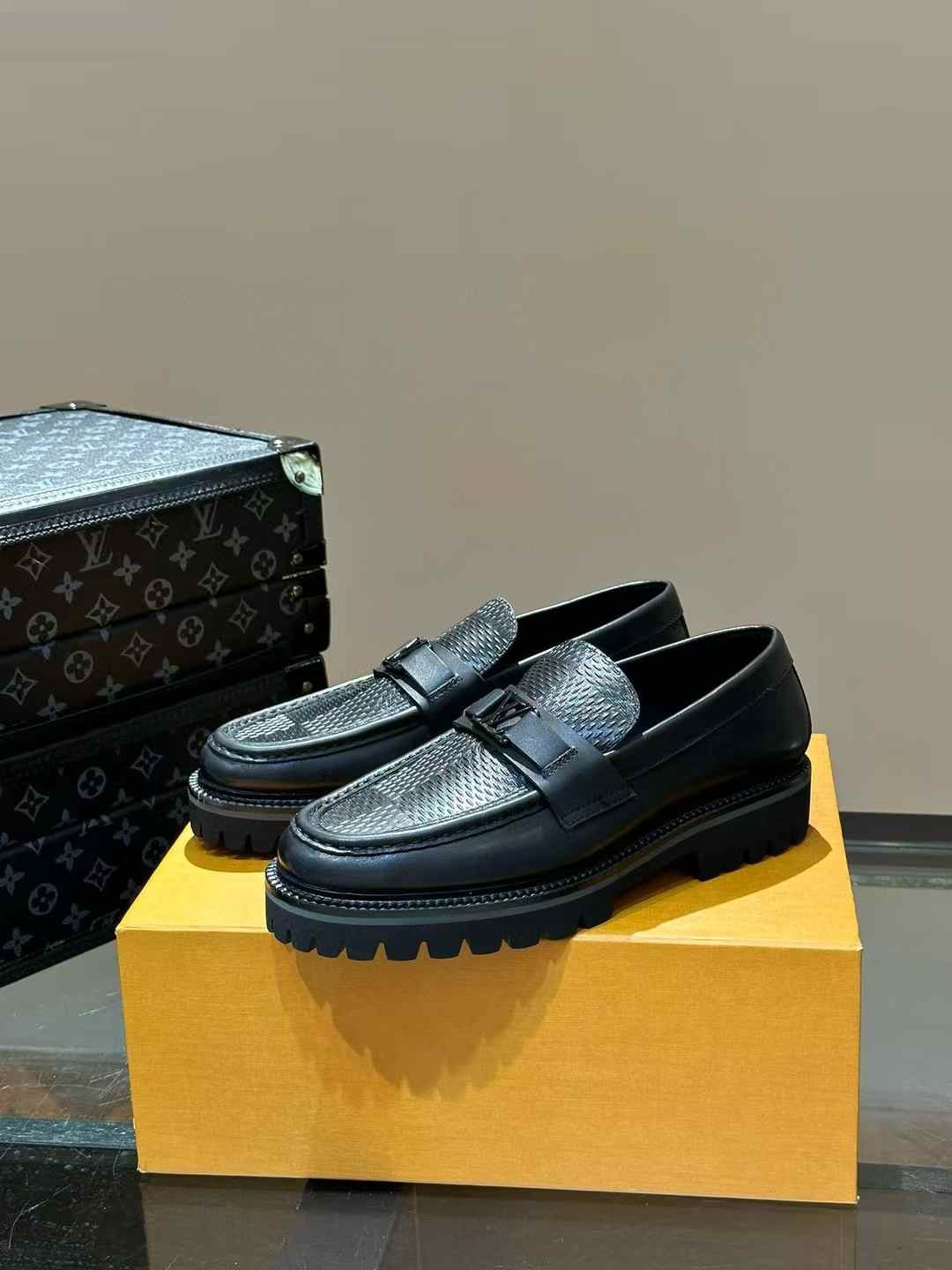 LV Shoes
