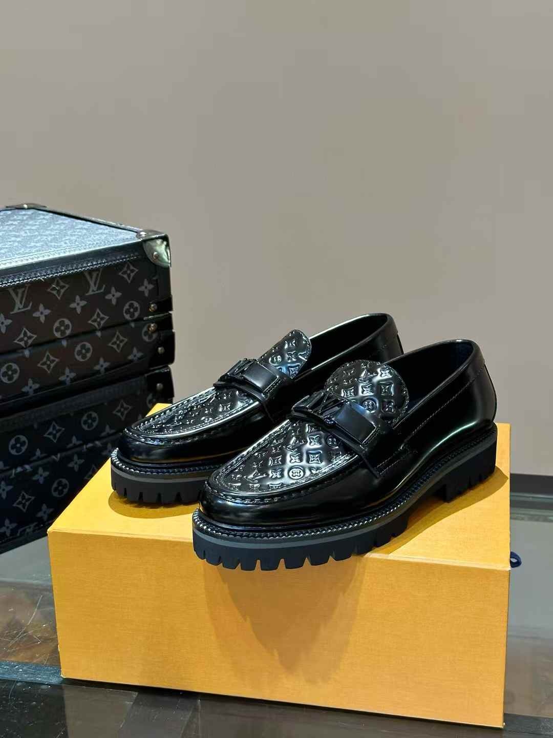 LV Shoes