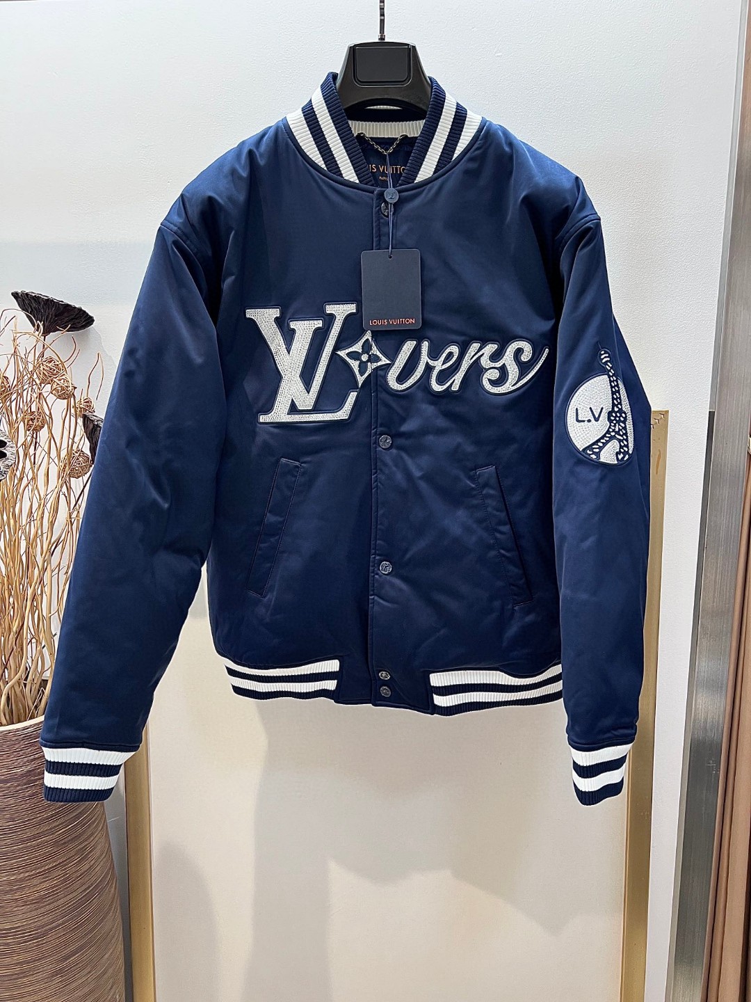 xyz 66