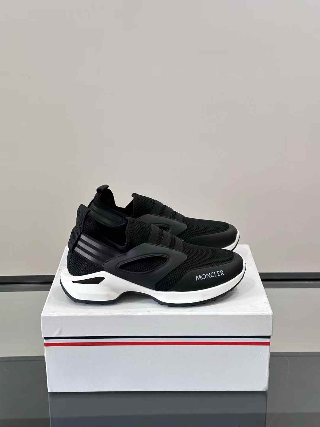 Moncler Shoes Black