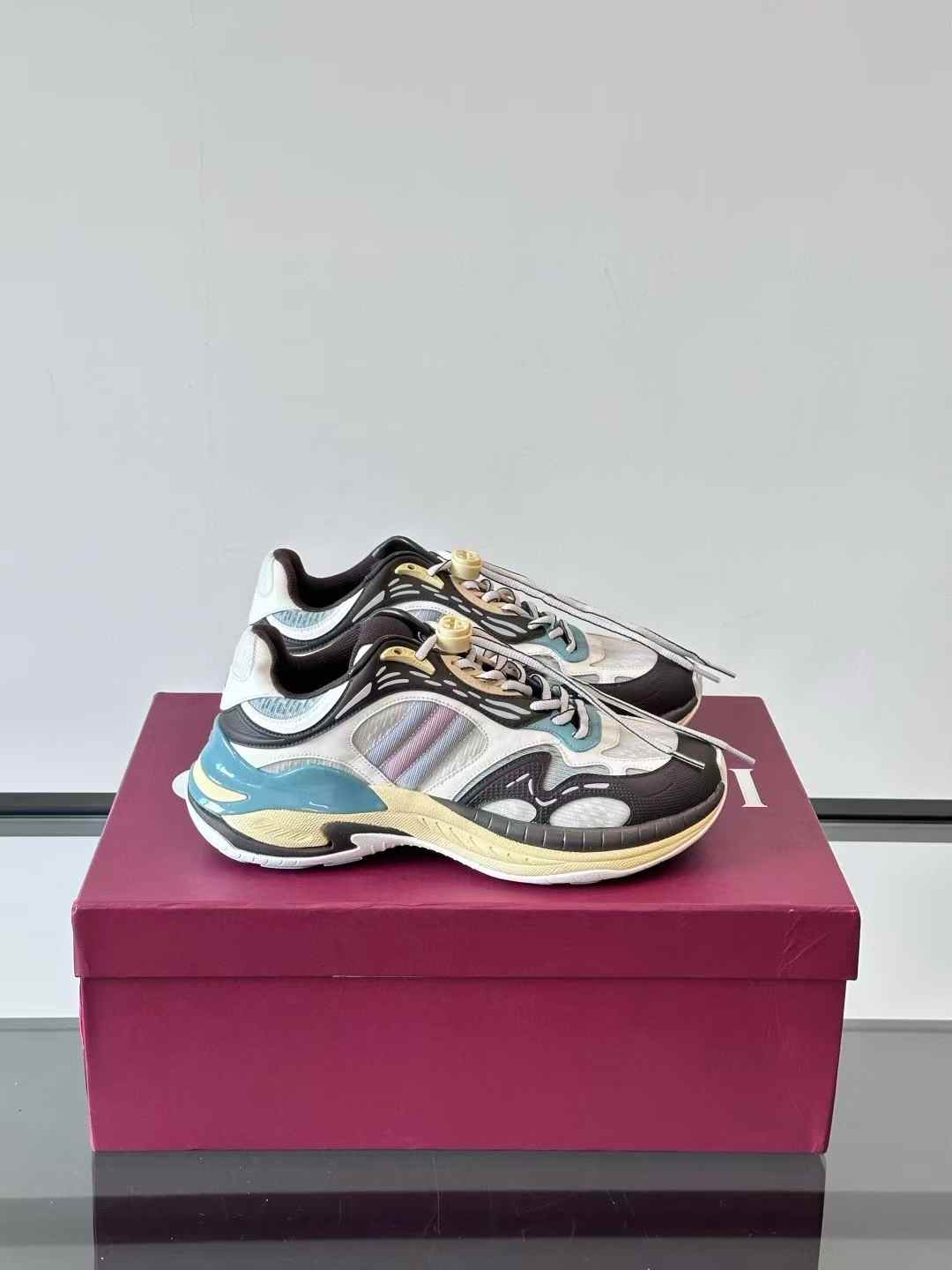 Gucci Shoes Men