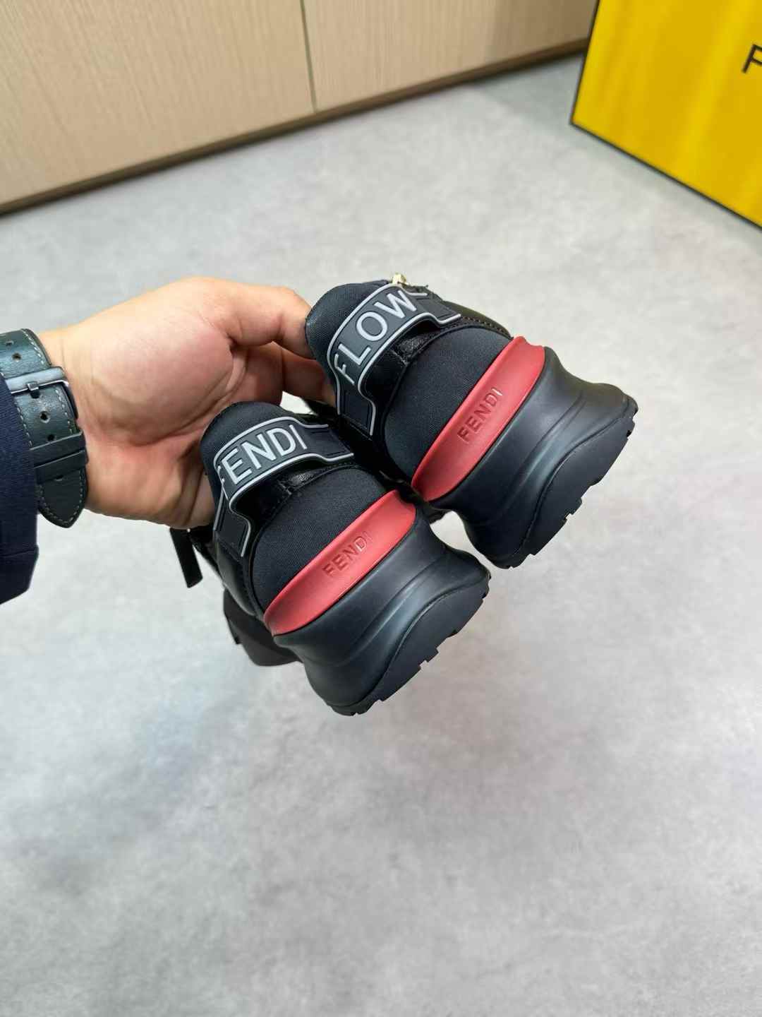 product-thumbnail