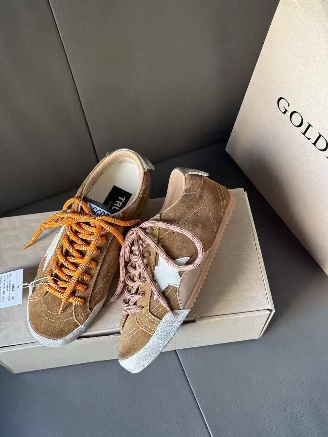 Golden Goose Sneakers Brown