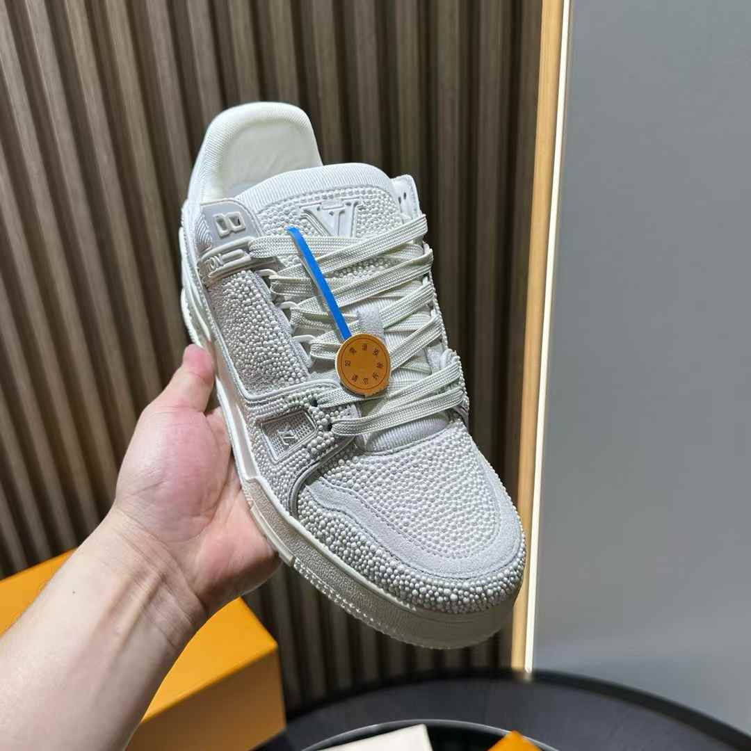 LV Sneaker White