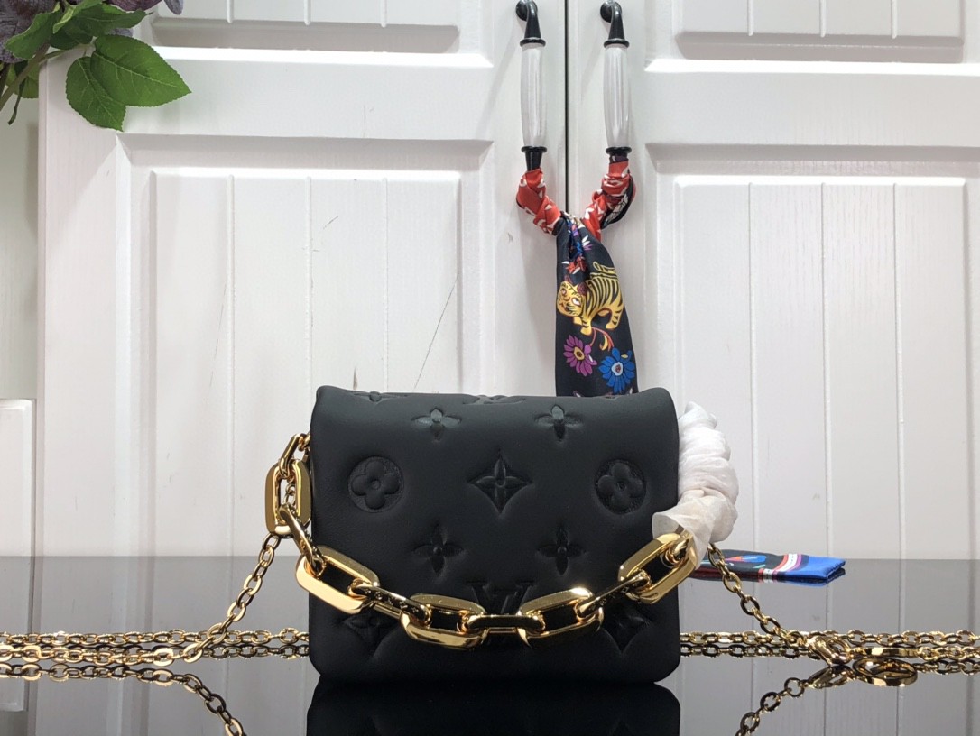 LV BELTBAG COUSSIN Women PM Black