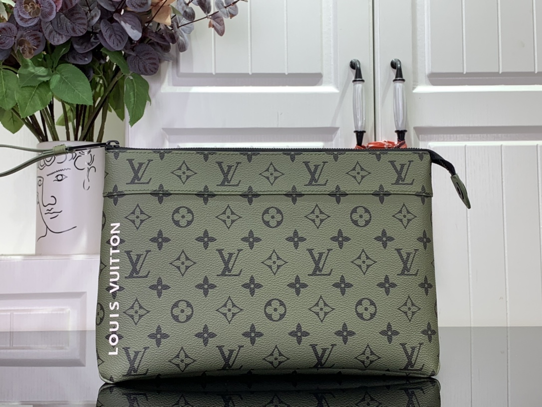 LV M12499 Pochette To-Go