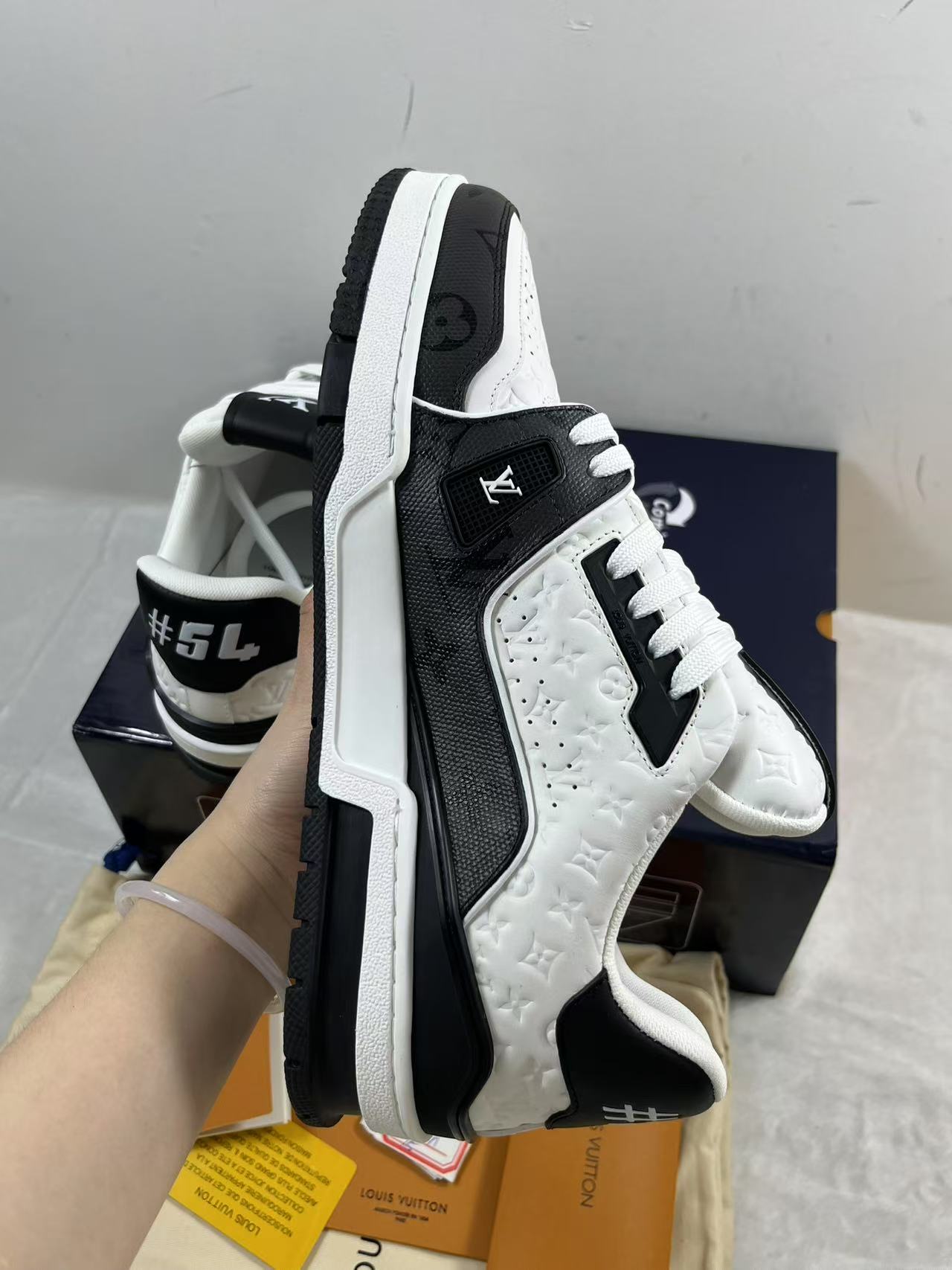 product-thumbnail