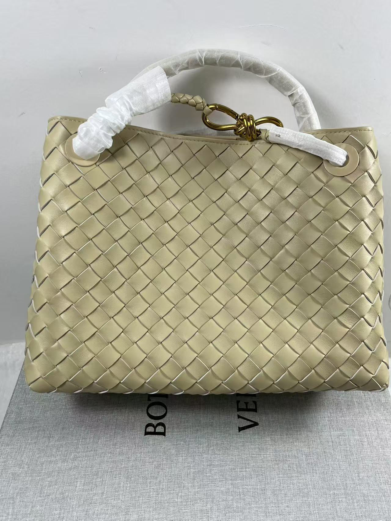 product-thumbnail
