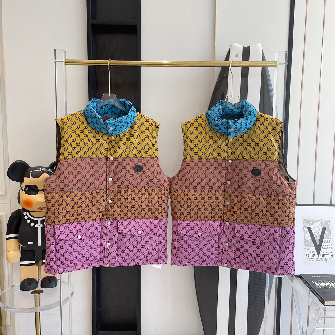 ABF Gucci Value Super Runway Gucci Limited Edition Logo Vest