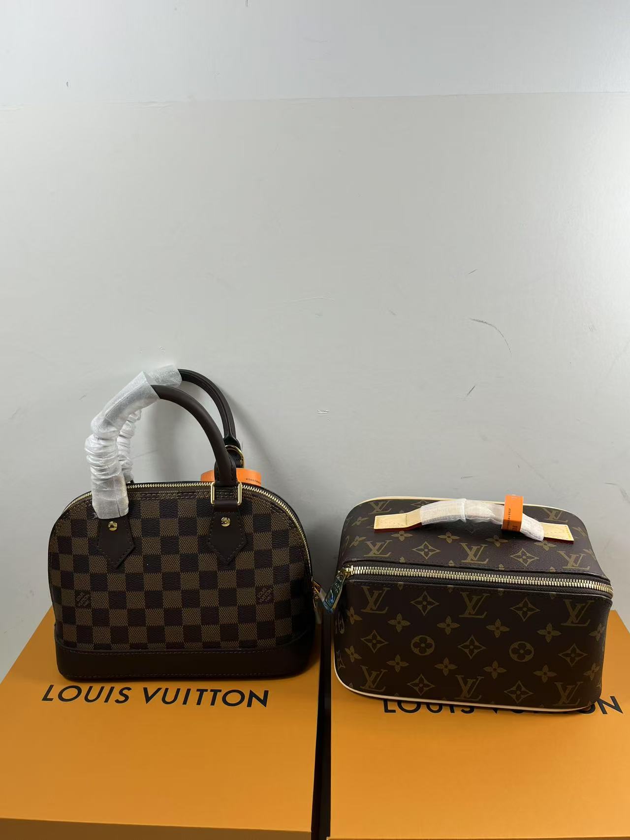 LV N40606 Alma BB Damier Ebene Handbags