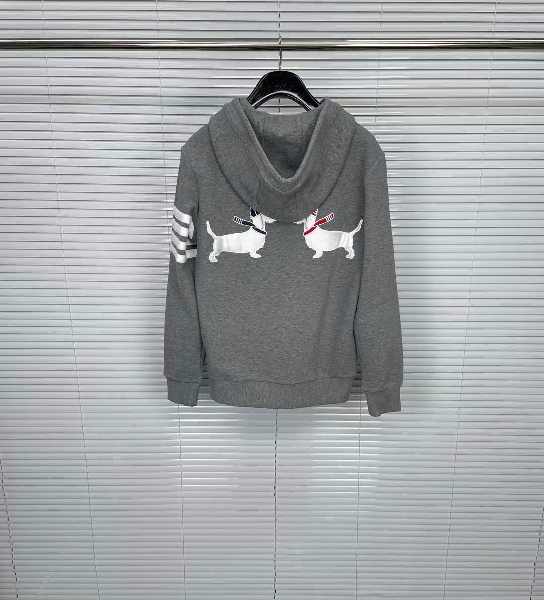 Thom Browne Grey Cclassic Loopback 4-bar Full Zip Hoodie