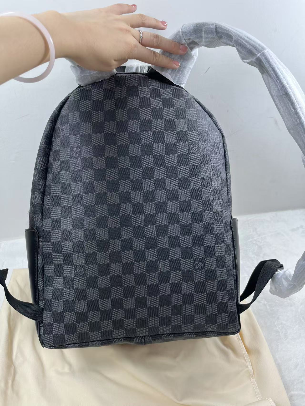 product-thumbnail